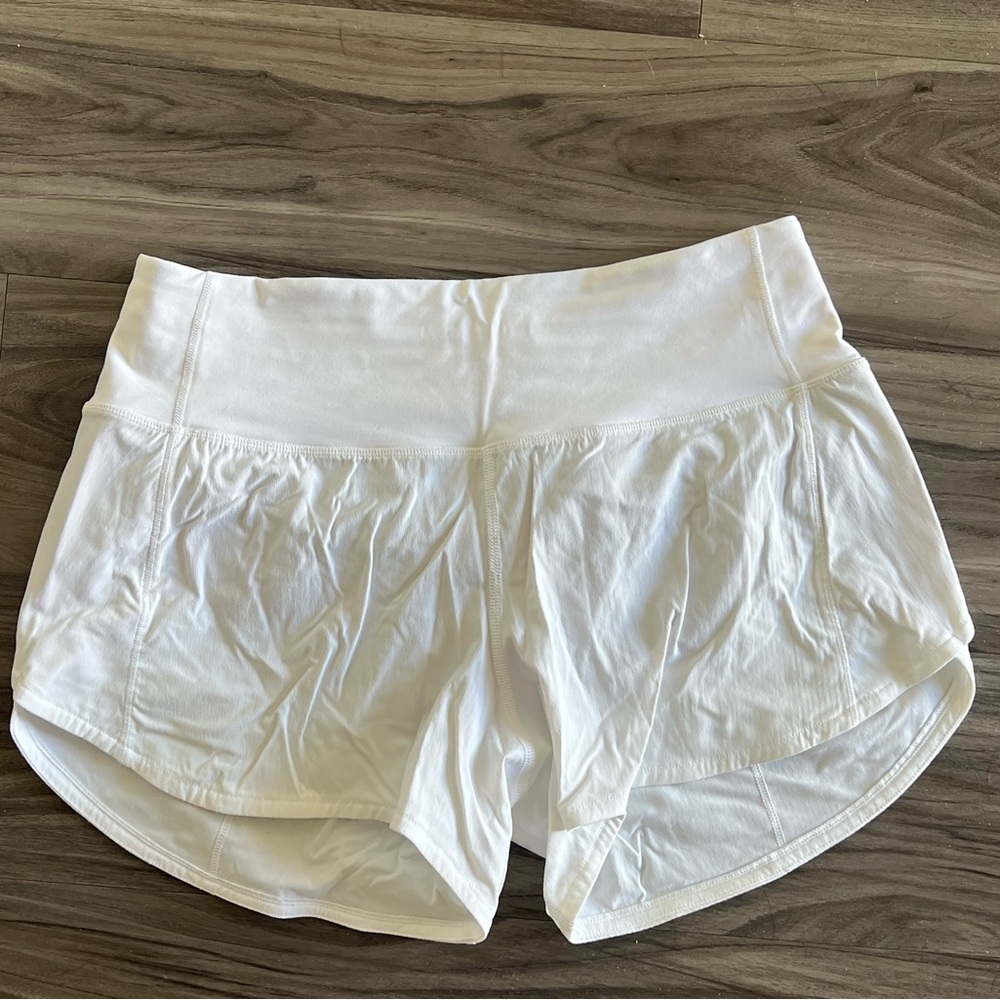 Lululemon white align shorts